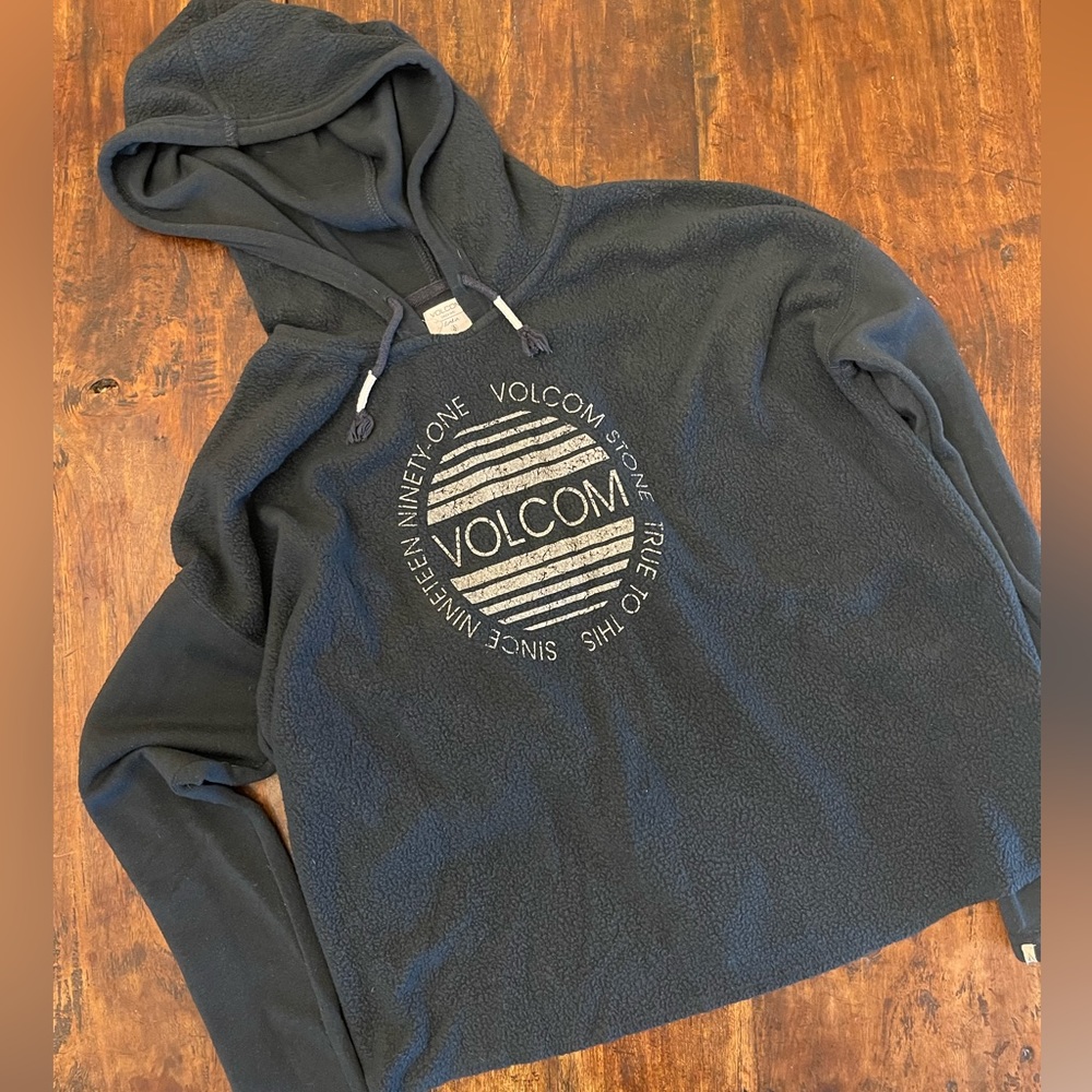 Volcom women’s XL hoodie, charcoal grey, cozy and soft